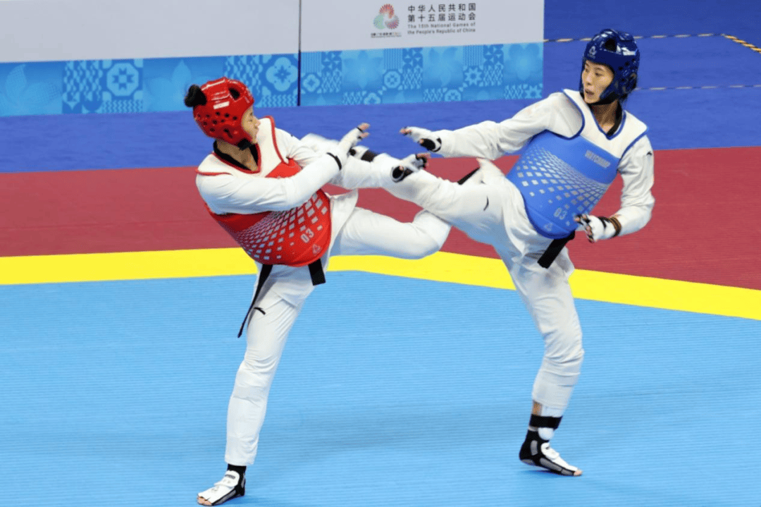 跆拳道选手技压群雄,轻松告捷登顶的简单介绍 跆拳道选手技压群雄,轻松告捷登顶的简单介绍