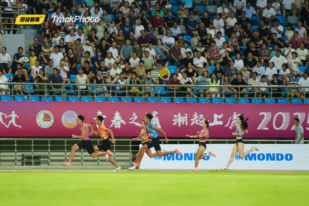 PG中国官网-包含冲刺终点！田径接力赛，女团以微弱优势夺金的词条