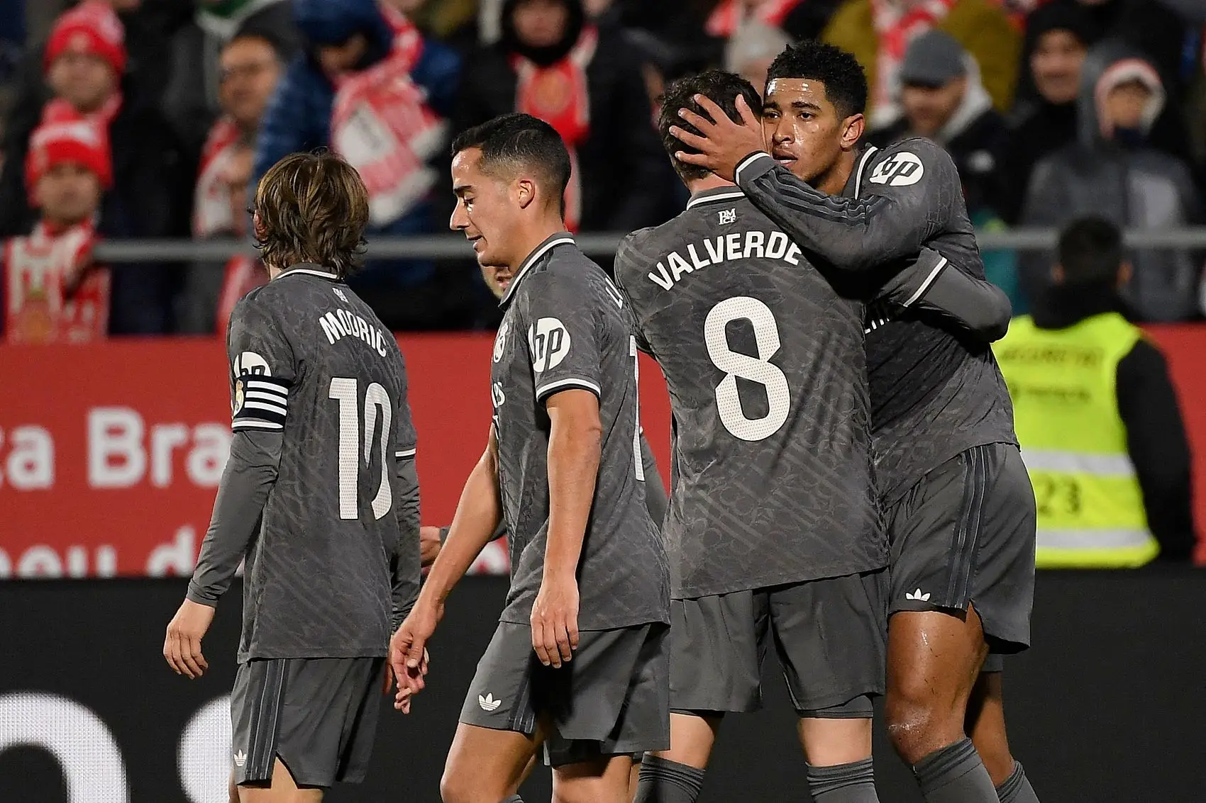 皇马绝杀法国，姆巴佩带队取胜