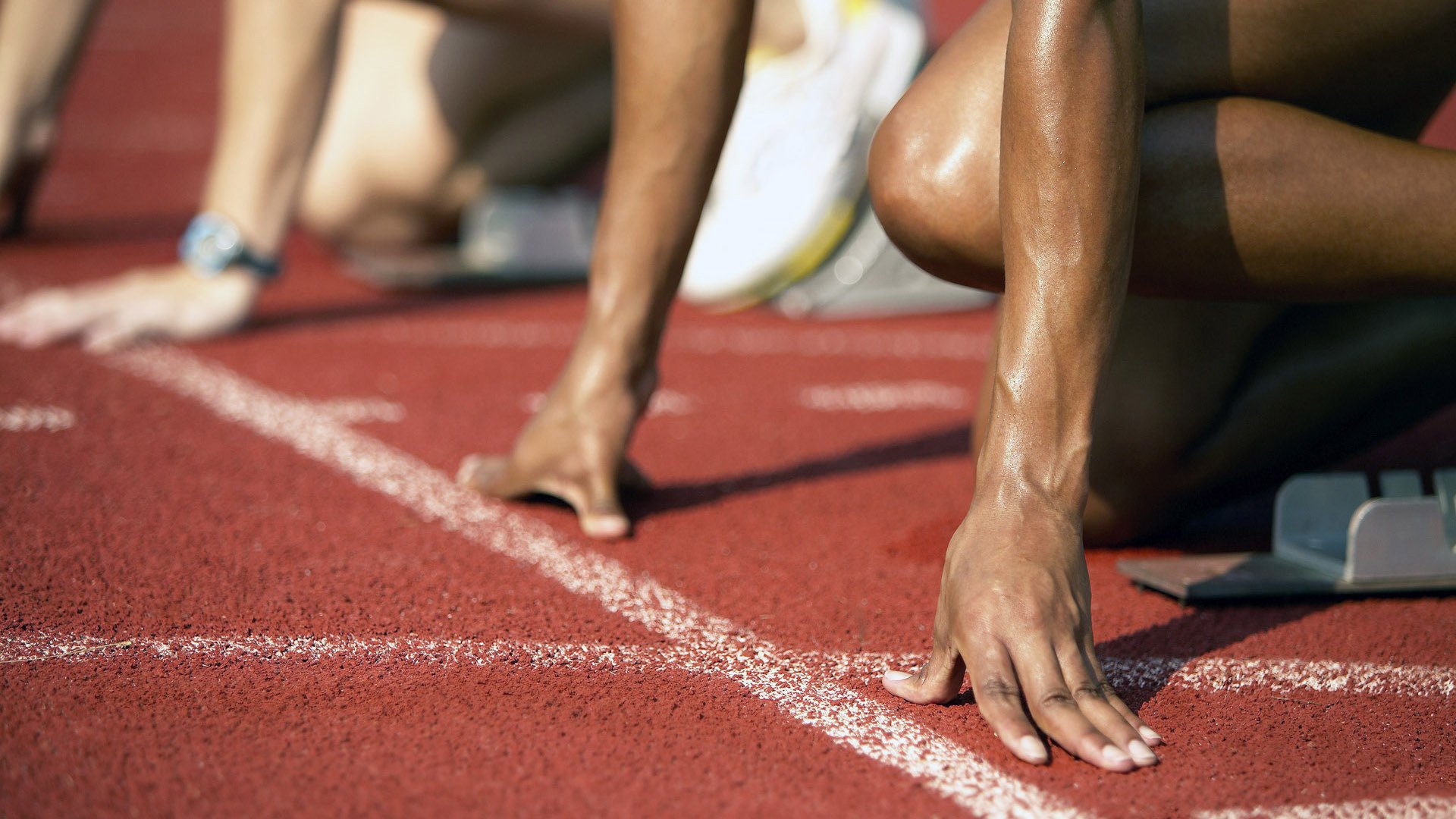 金玟哉统治全场，巴黎争冠战力克瑞典劲旅